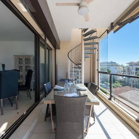 Sea-view Rooftop Beaches & Private Parking Διαμέρισμα