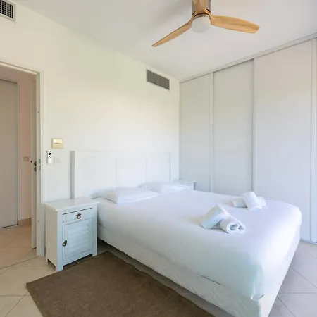 Διαμέρισμα Sea-view Rooftop Beaches & Private Parking